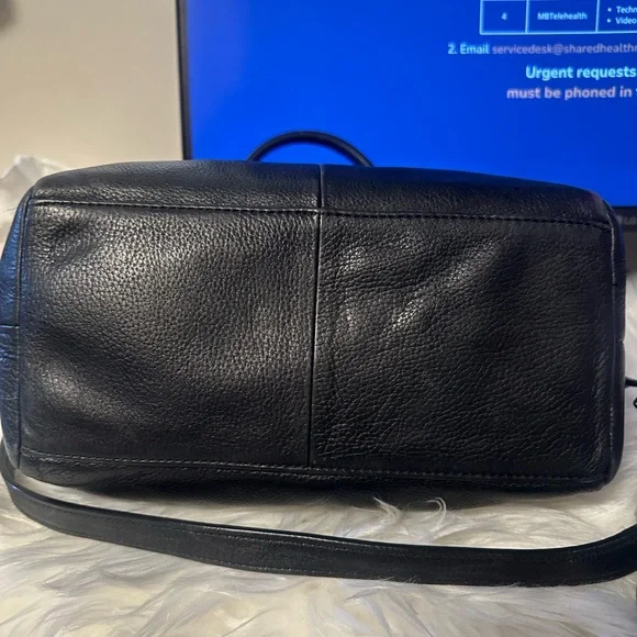 Kate Spade Black Leather Handbag with Bow Accent - Picture 5 of 7